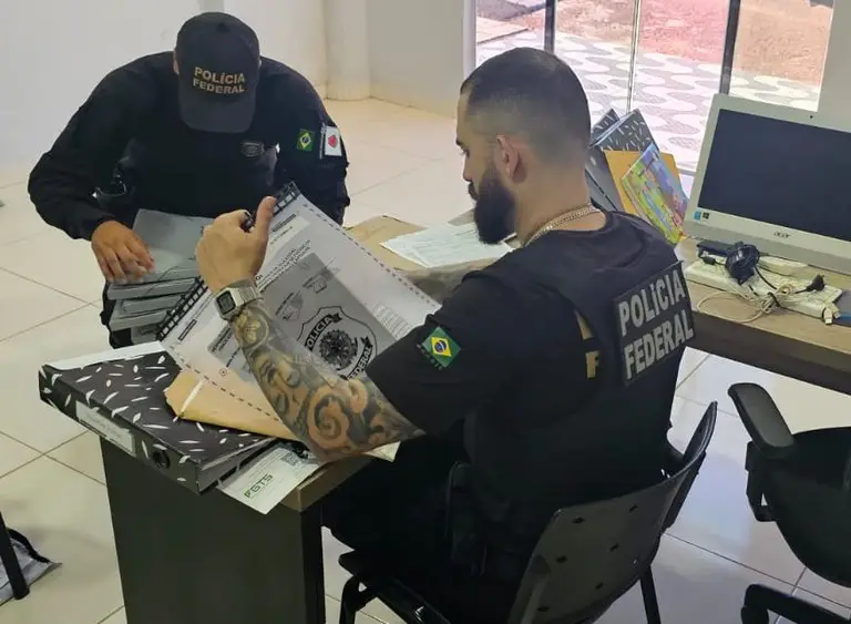 Polícia Federal Desarticula Orcrim